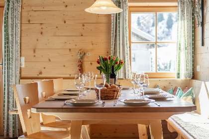 005 Schonangeralm Skihutte