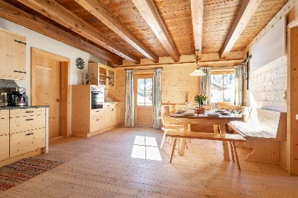 006 Schonangeralm Skihutte