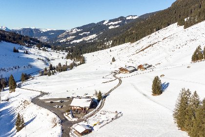 033 Schonangeralm Skihutte